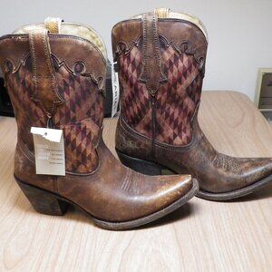 ARIAT Circuit Gemma Brown Leather Pull On Snip Toe Western Booties Women’s 6.5B